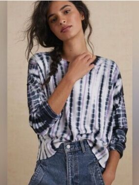 Sanctuary Black & Purple Tie-Dye Long Sleeve Sweatshirt